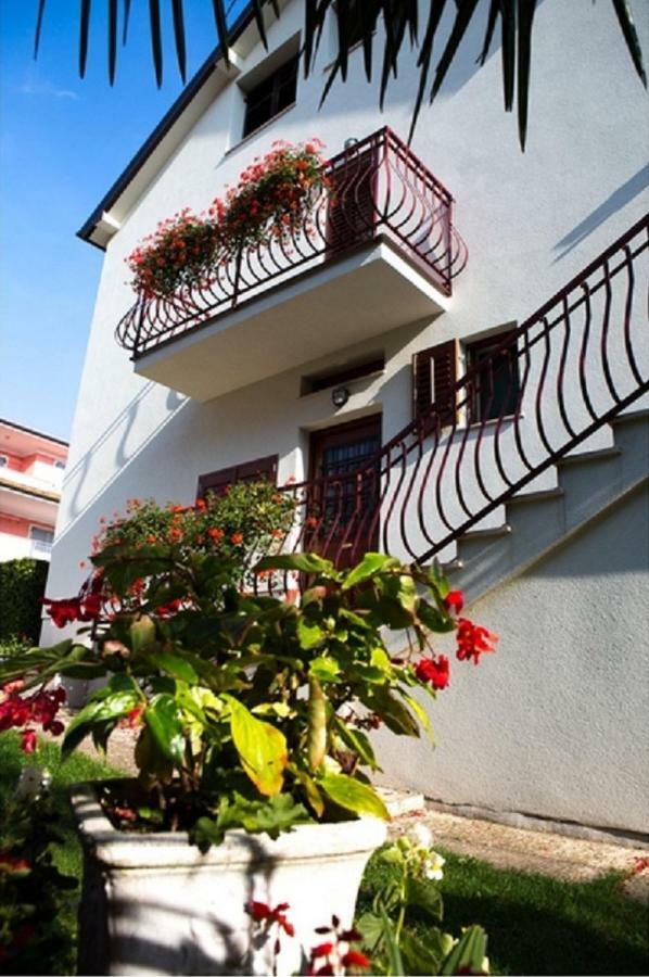 Apartments Si Rovinj Exterior photo