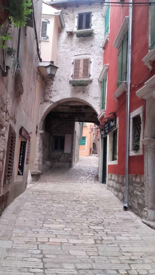 Apartments Si Rovinj Exterior photo