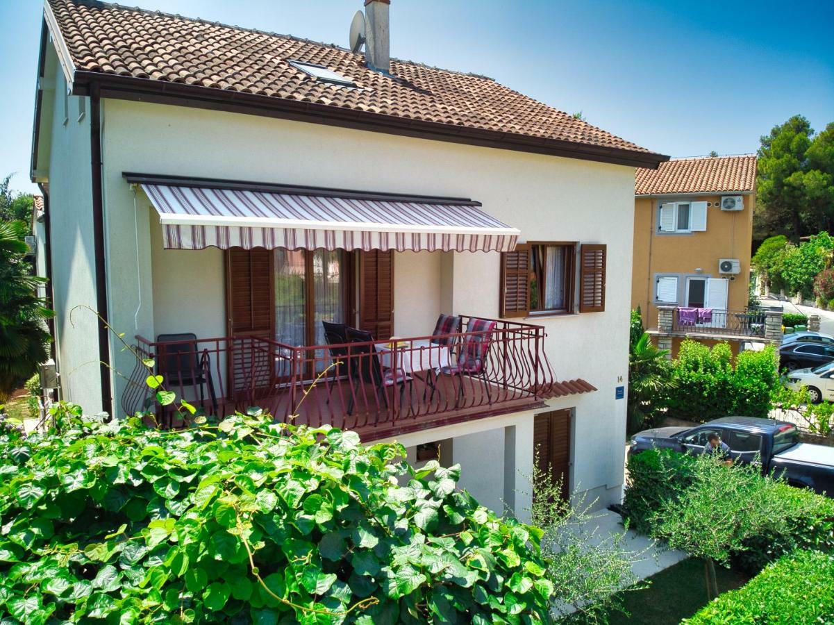 Apartments Si Rovinj Exterior photo
