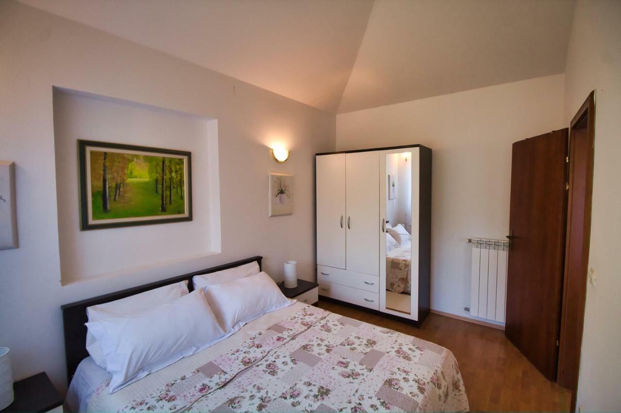 Apartments Si Rovinj Exterior photo