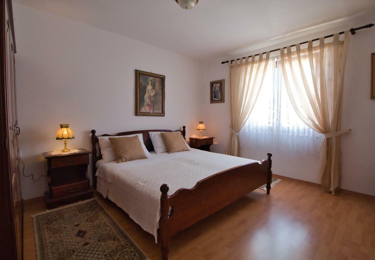 Apartments Si Rovinj Exterior photo