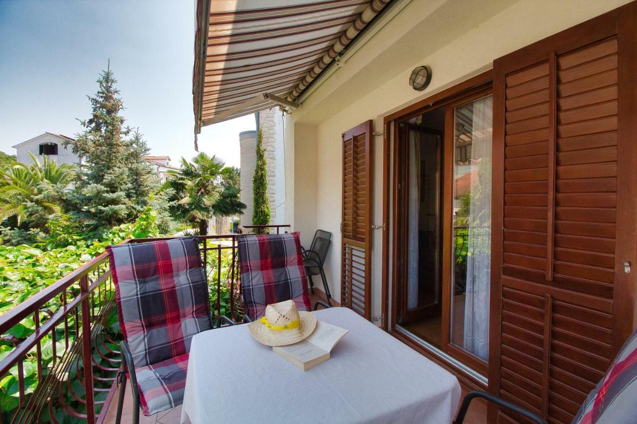 Apartments Si Rovinj Exterior photo