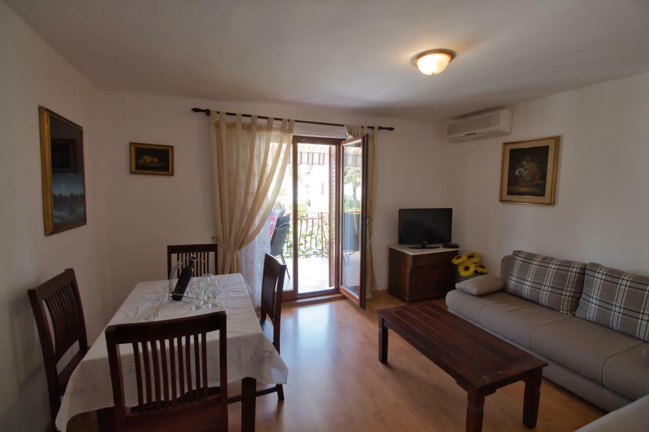 Apartments Si Rovinj Exterior photo